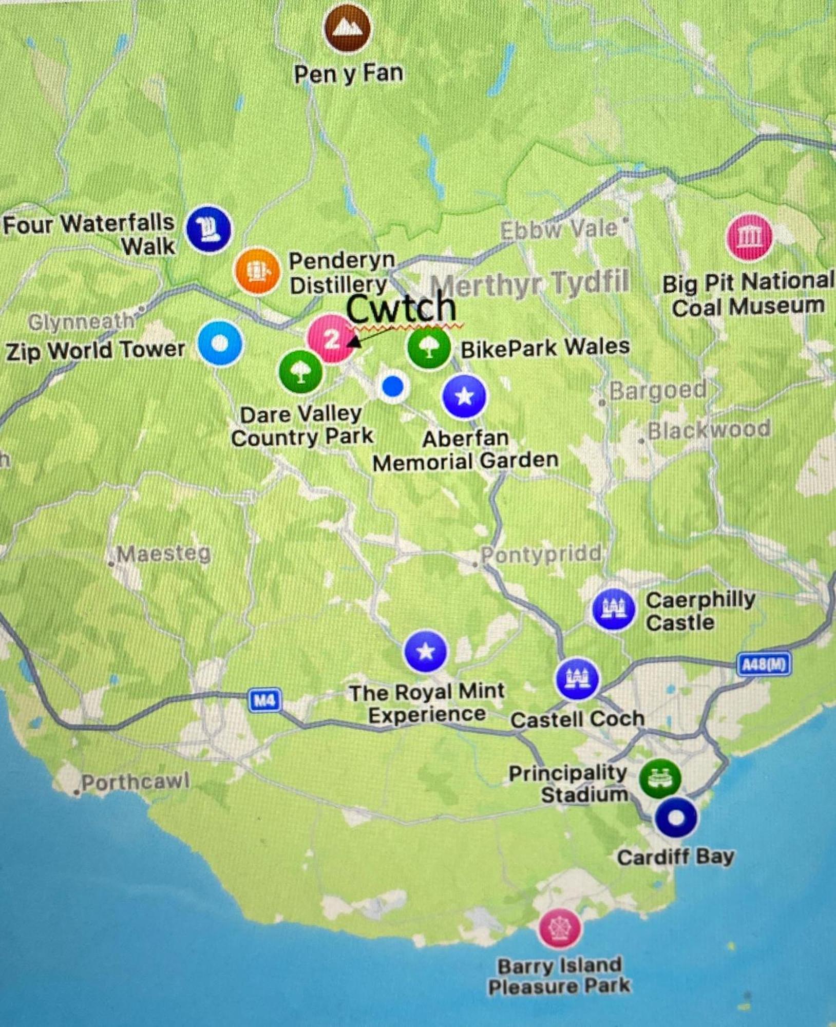 The Cwtch, Log Fire, Sleeps 6, Nr Zip World, Brecon And Bike Park Wales Villa อาเบอร์แดร์ ภายนอก รูปภาพ